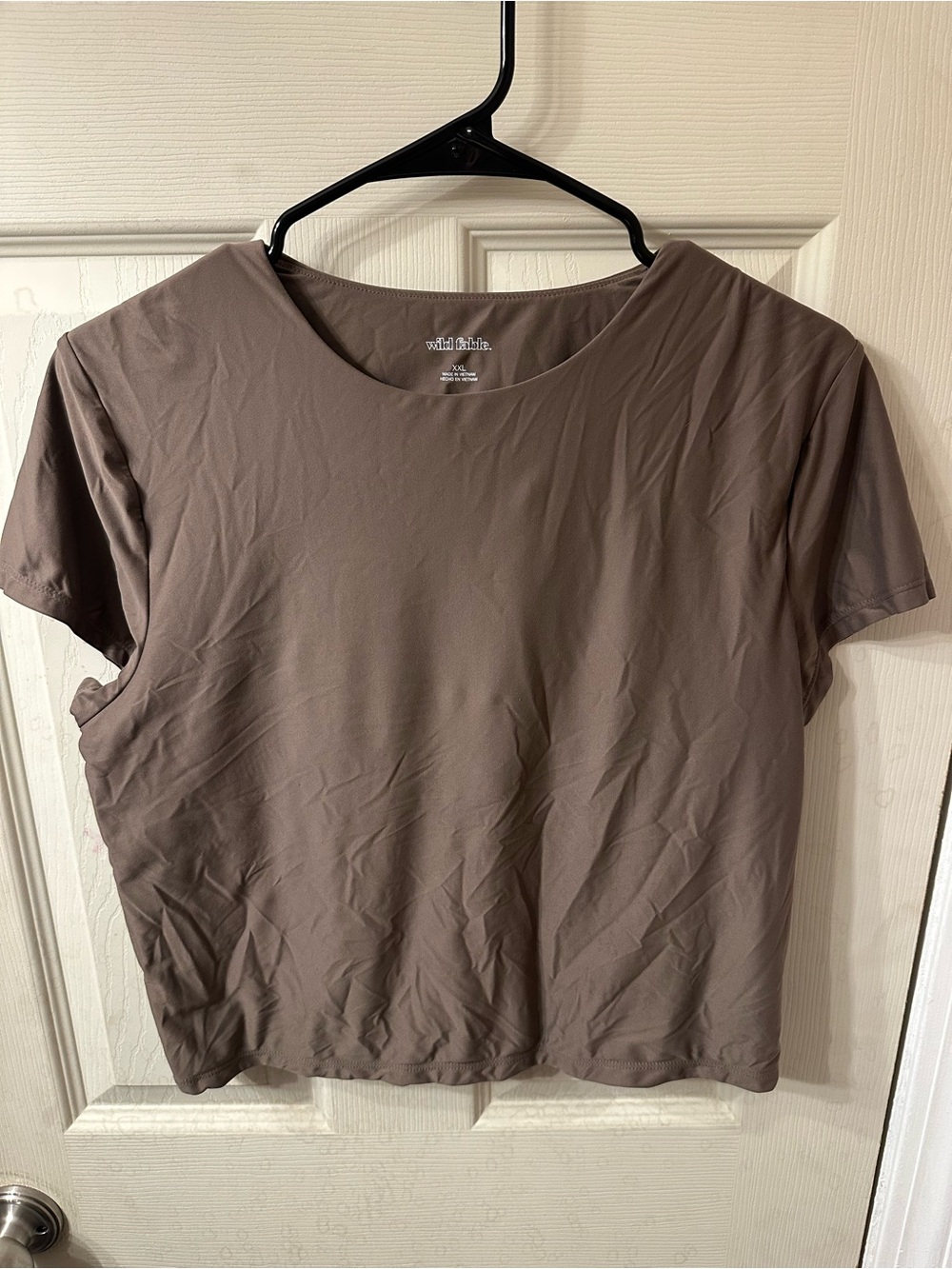 wild fable Neutral Taupe Short Sleeve Crewneck Tee
